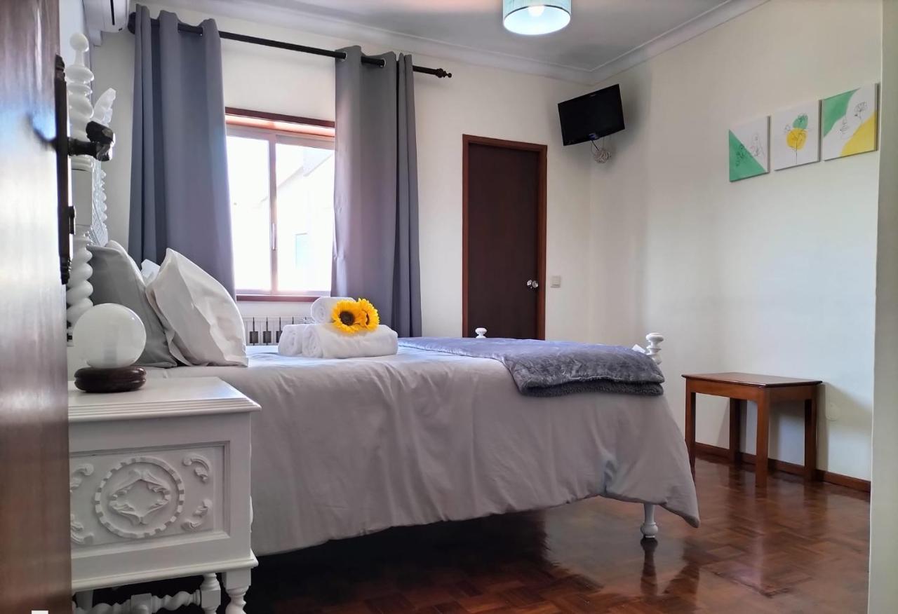 Anoitecer Itinerante Al - Antiga Residencial O Garfo Bed & Breakfast Ponte de Lima Exterior photo