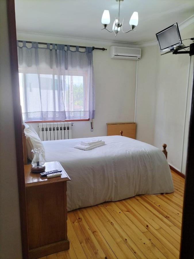 Anoitecer Itinerante Al - Antiga Residencial O Garfo Bed & Breakfast Ponte de Lima Exterior photo